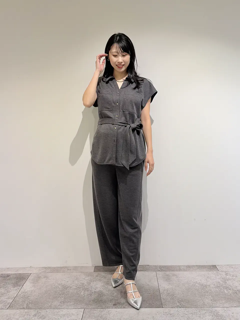 GRACE CONTINENTAL 端場 わかな コーディネート画像