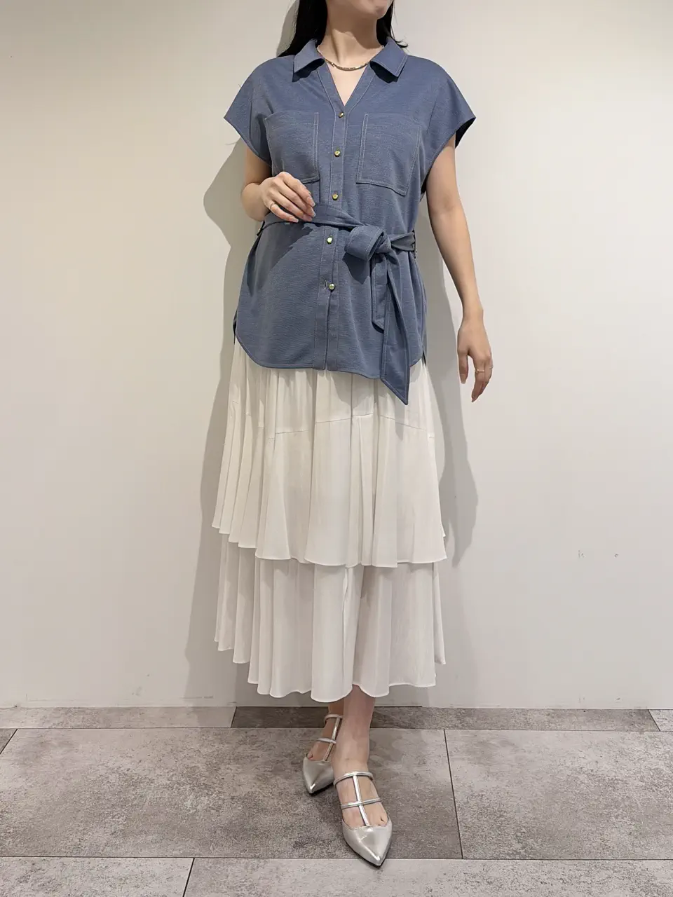 GRACE CONTINENTAL 端場 わかな コーディネート画像