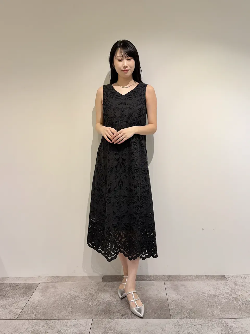 GRACE CONTINENTAL 端場 わかな コーディネート画像