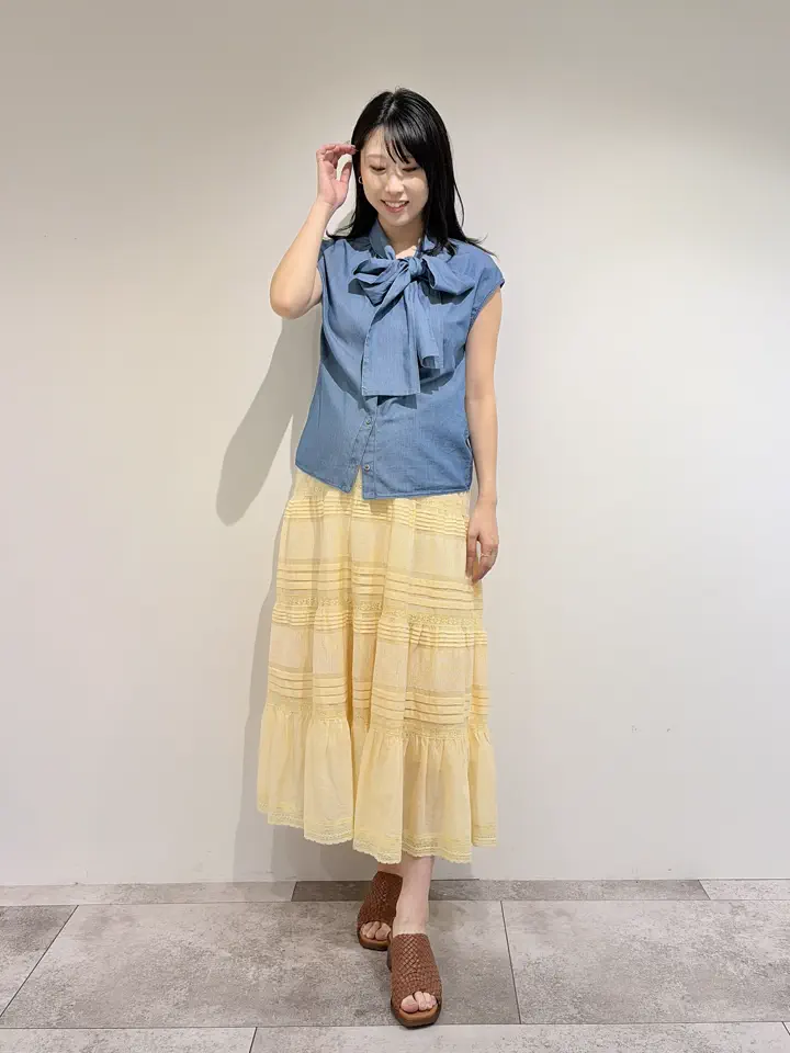 GRACE CONTINENTAL 端場 わかな コーディネート画像