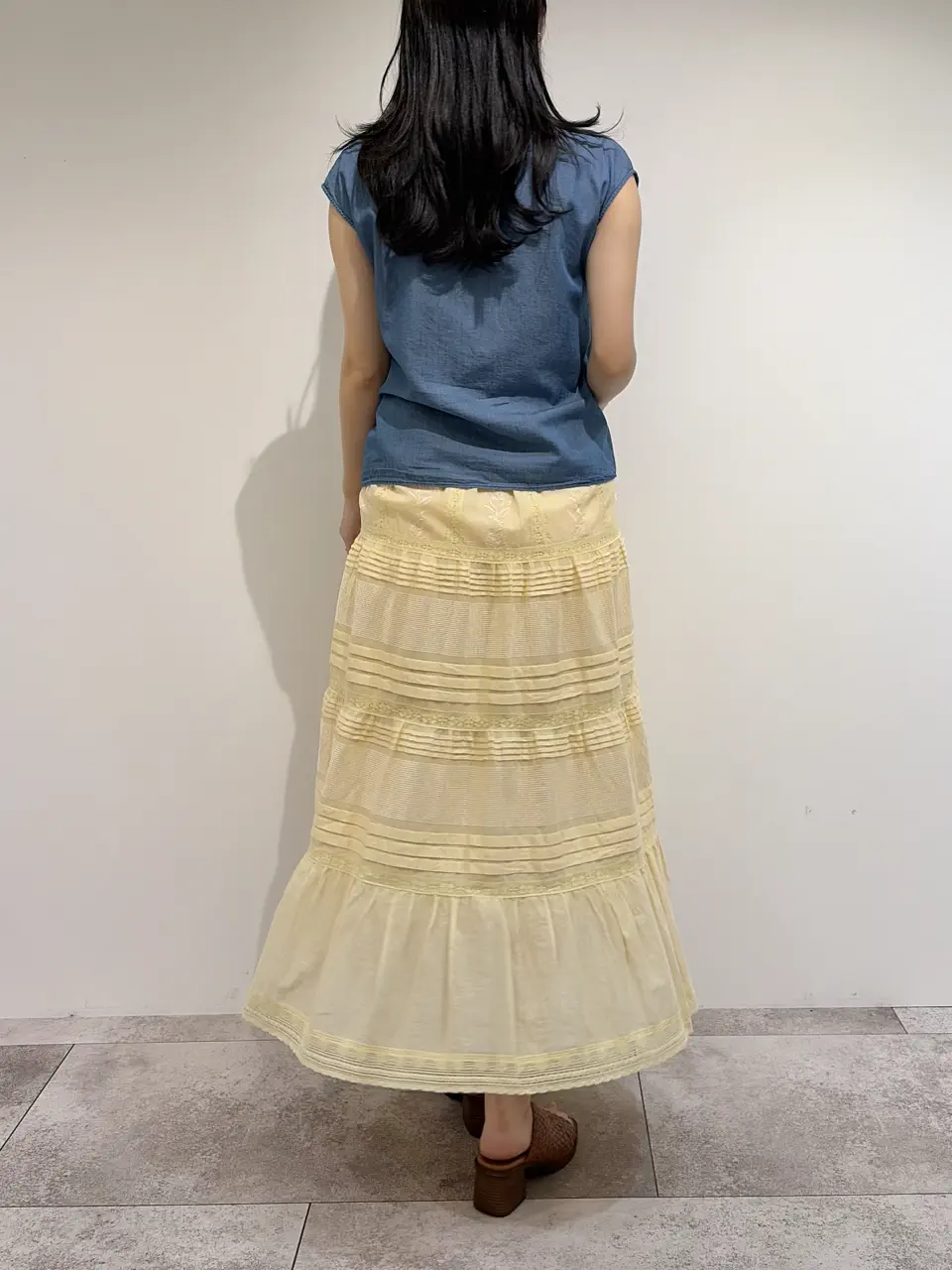 GRACE CONTINENTAL 端場 わかな コーディネート画像