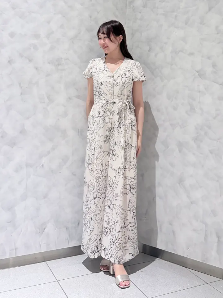 GRACE CONTINENTAL 根本　紗良 コーディネート画像