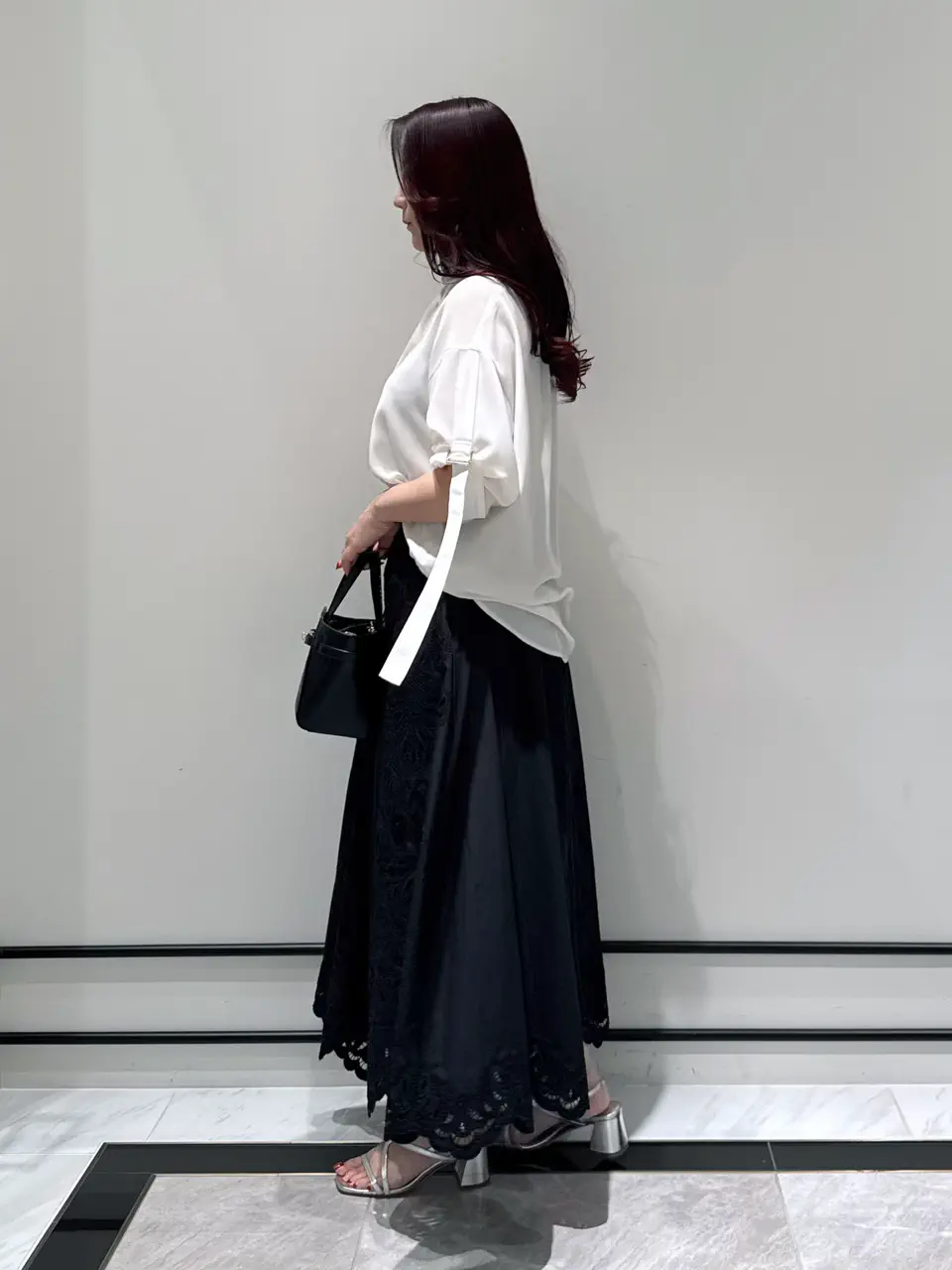GRACE CONTINENTAL MOMOKO コーディネート画像