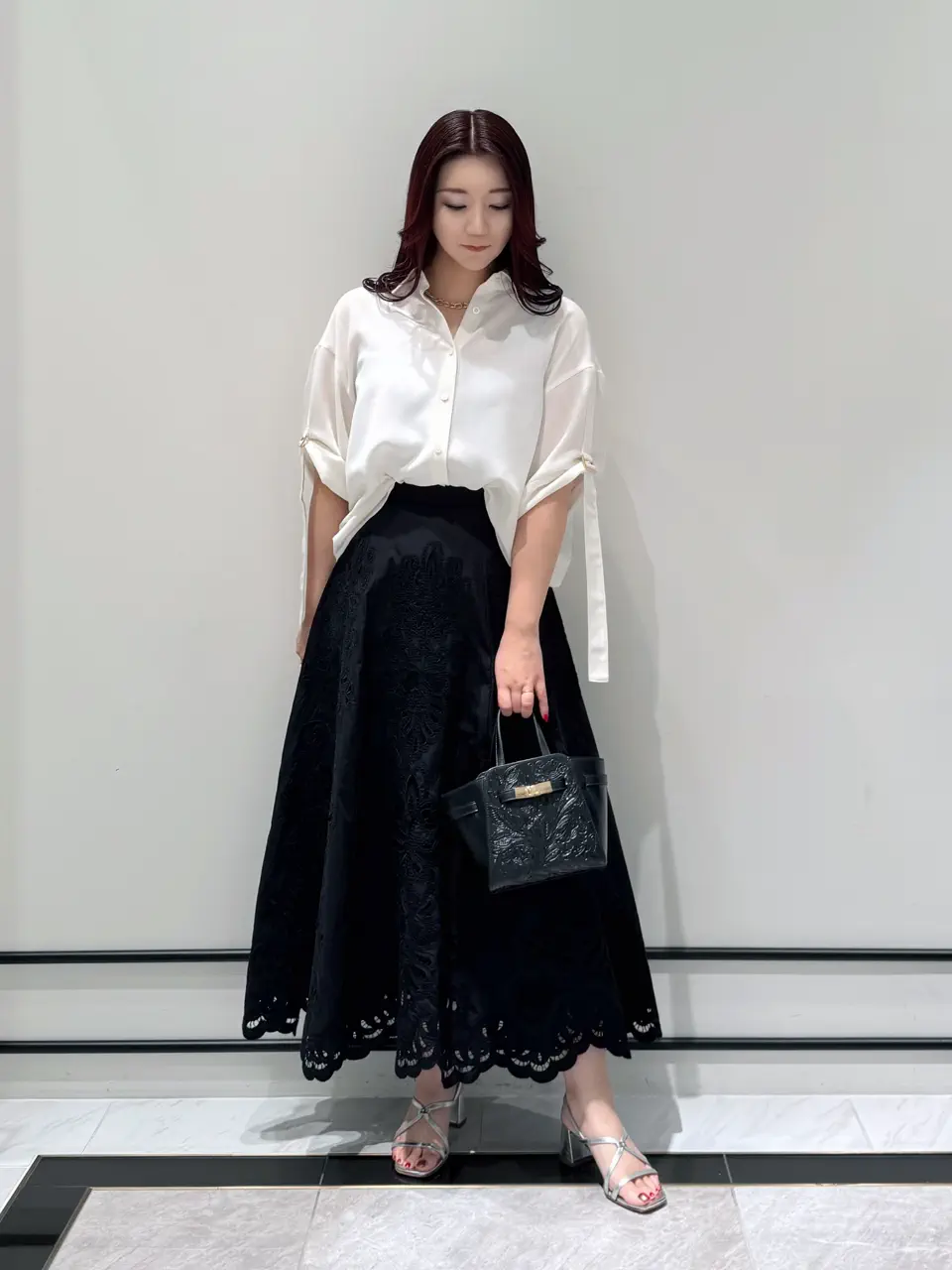 GRACE CONTINENTAL MOMOKO コーディネート画像