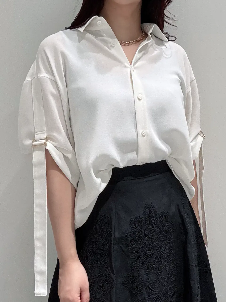GRACE CONTINENTAL MOMOKO コーディネート画像