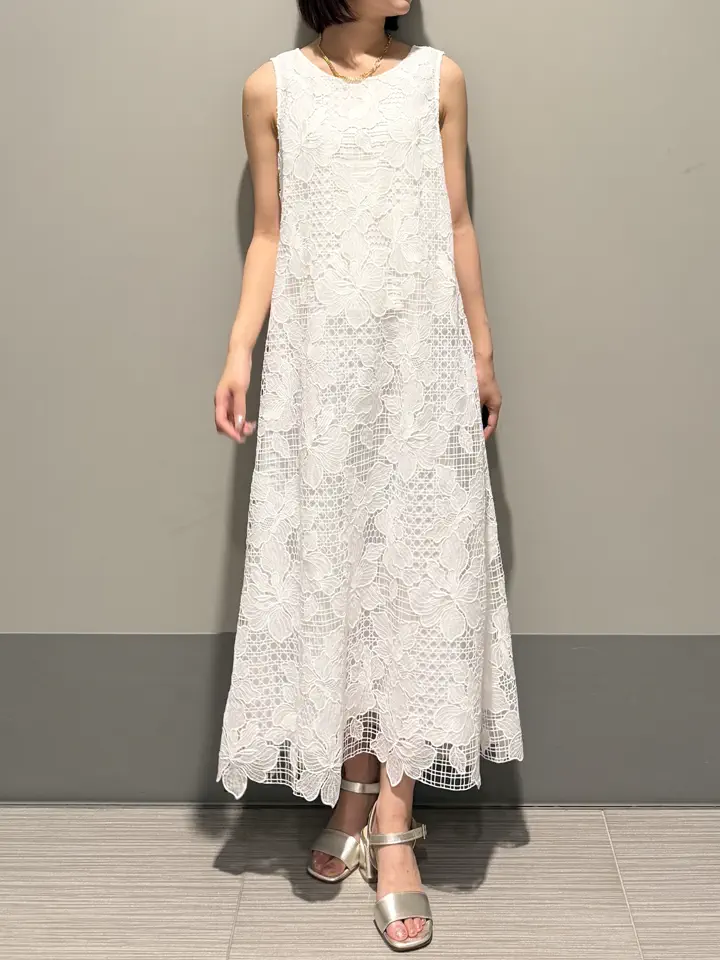 GRACE CONTINENTAL MORITA AI コーディネート画像