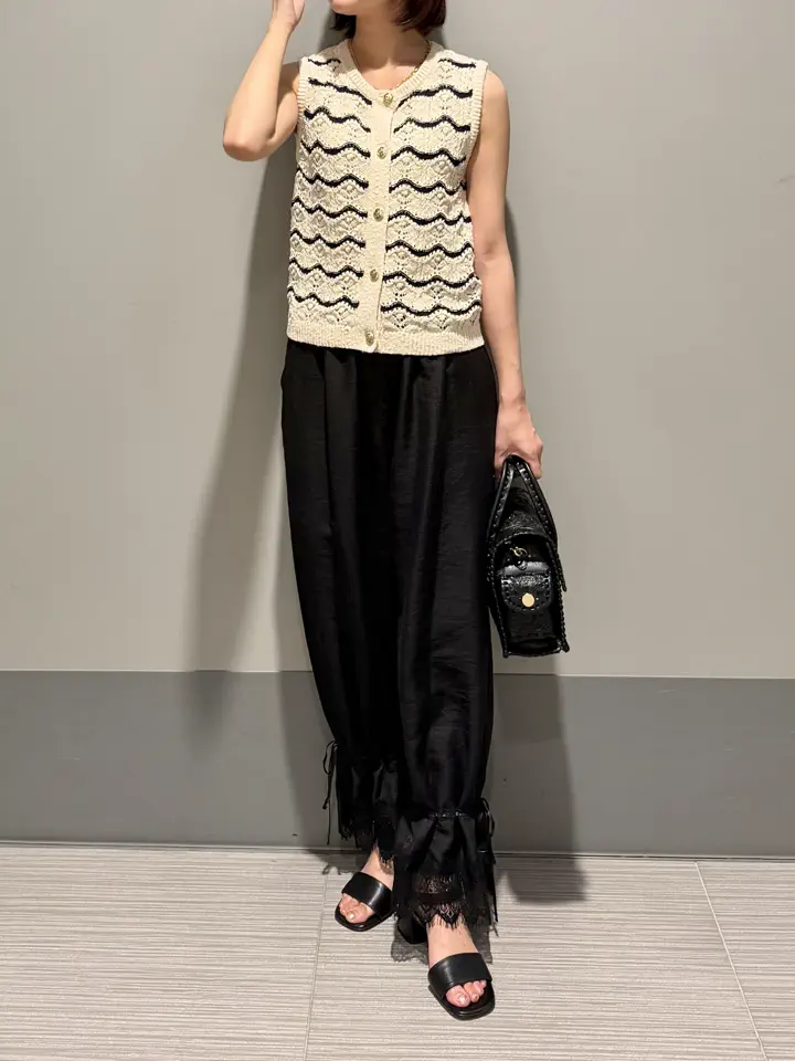 GRACE CONTINENTAL MORITA AI コーディネート画像