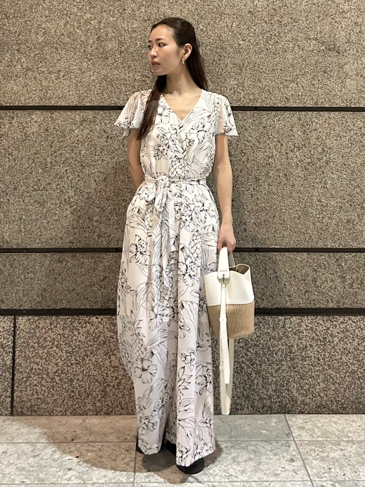 GRACE CONTINENTAL ERINA KATO コーディネート画像
