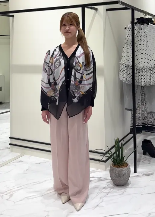 GRACE CONTINENTAL s.kondo コーディネート画像
