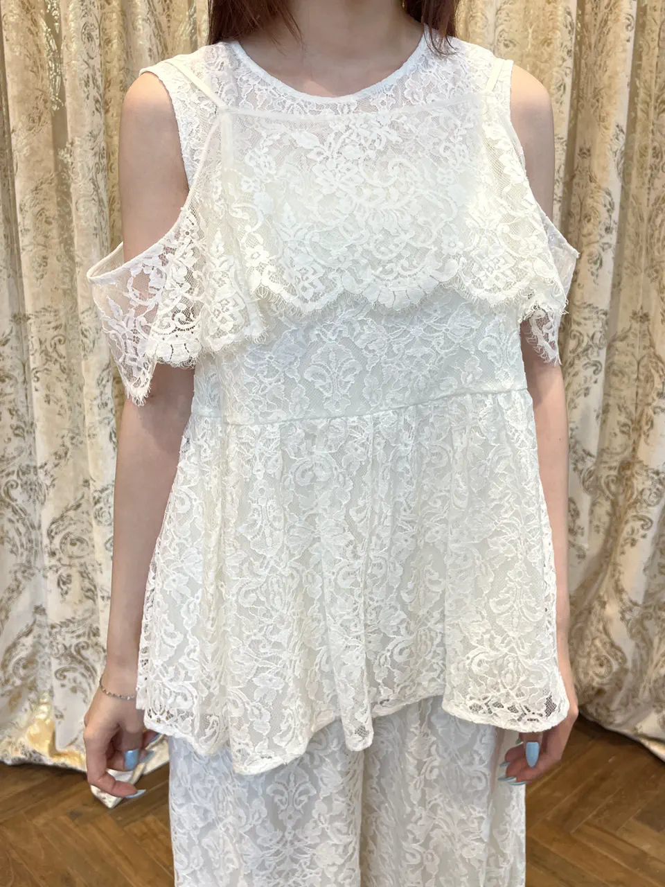 GRACE CONTINENTAL 後藤 瑚蒔 コーディネート画像