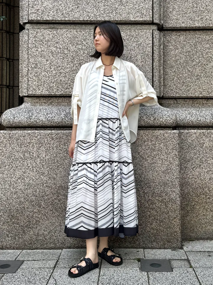 GRACE CONTINENTAL 伊藤　静華 コーディネート画像