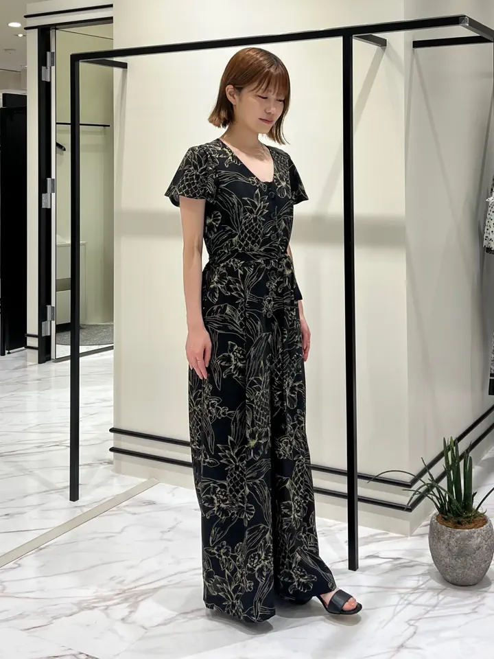 GRACE CONTINENTAL Owari コーディネート画像