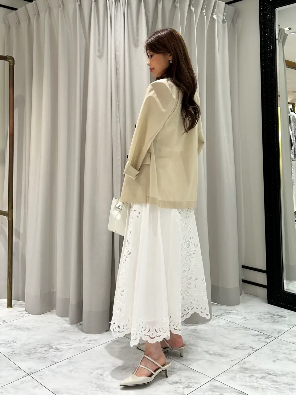 GRACE CONTINENTAL 志田　悠 コーディネート画像