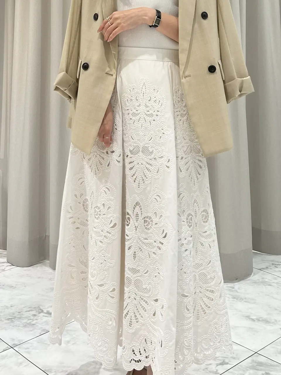 GRACE CONTINENTAL 志田 コーディネート画像