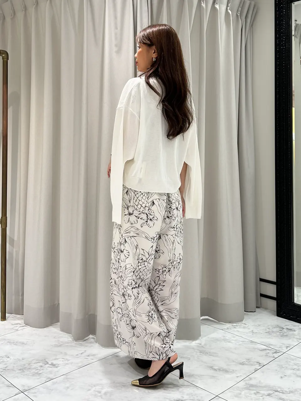 GRACE CONTINENTAL 志田　悠 コーディネート画像