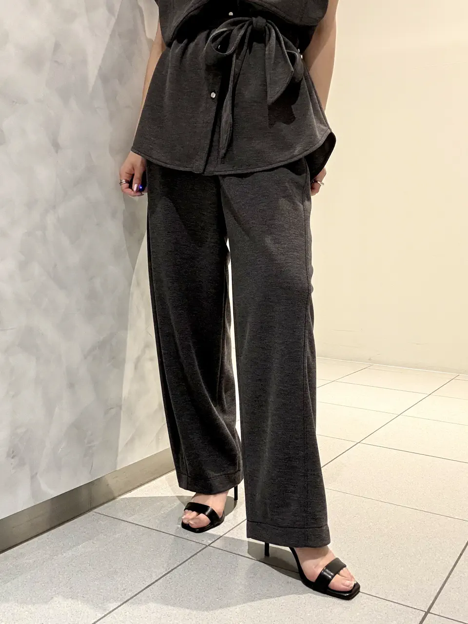 GRACE CONTINENTAL FUKUSHIMA YURIE コーディネート画像