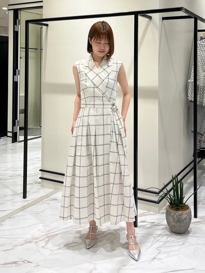 GRACE CONTINENTAL Owari コーディネート画像
