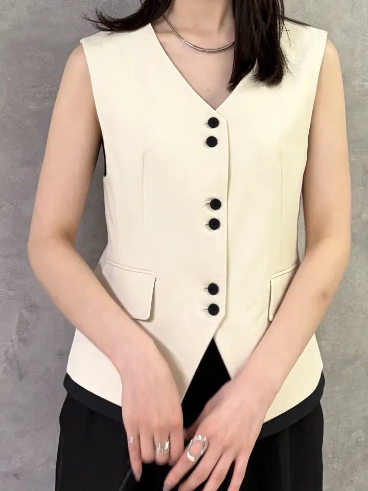 GRACE CONTINENTAL kobayashi コーディネート画像