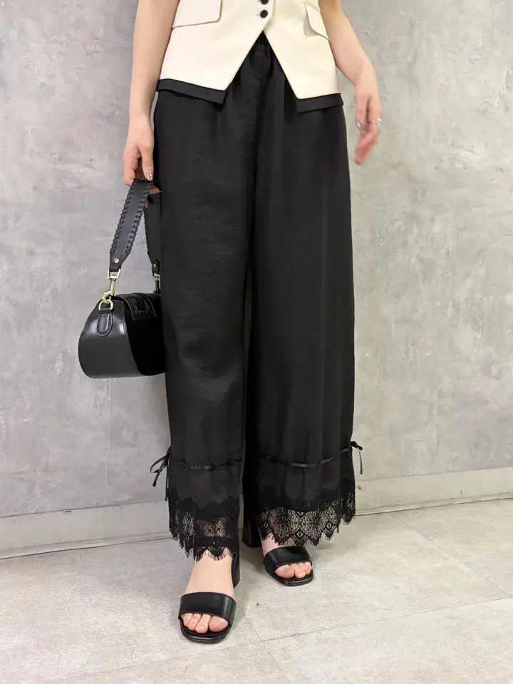 GRACE CONTINENTAL kobayashi コーディネート画像