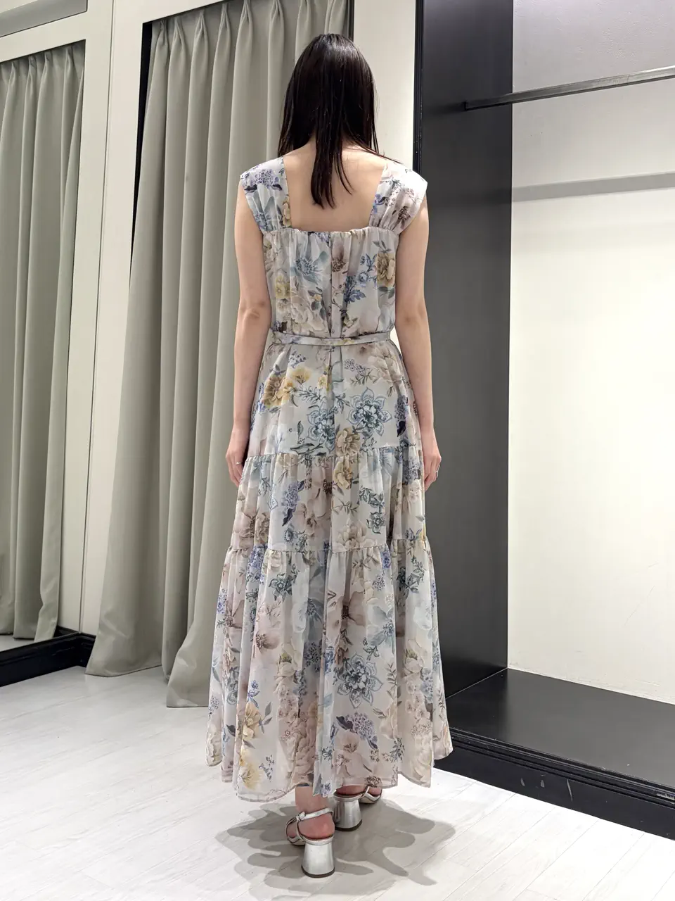 GRACE CONTINENTAL kobayashi コーディネート画像