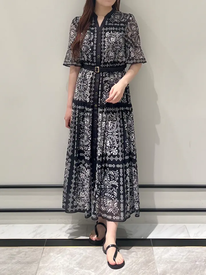 GRACE CONTINENTAL RIKO コーディネート画像