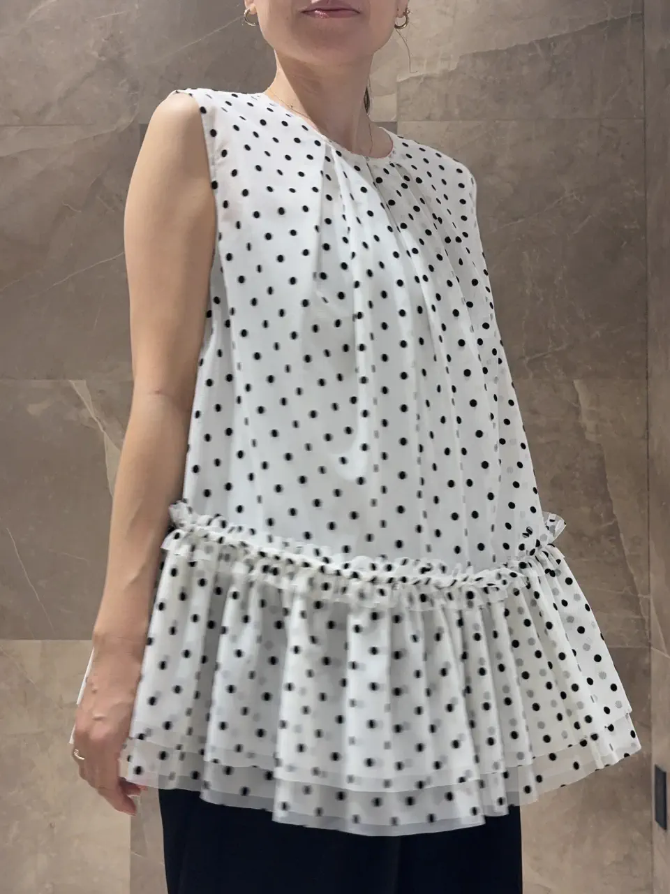 GRACE CONTINENTAL 穐山　香織 コーディネート画像