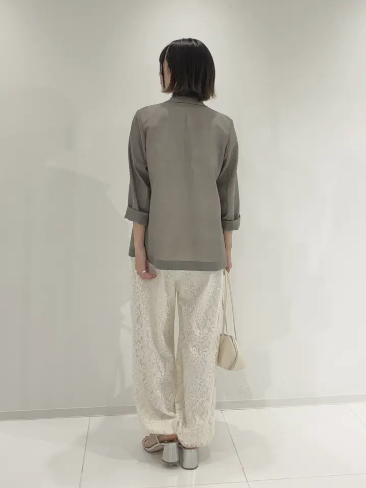 GRACE CONTINENTAL Hikaru Okada コーディネート画像