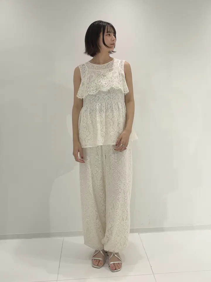 GRACE CONTINENTAL Hikaru Okada コーディネート画像