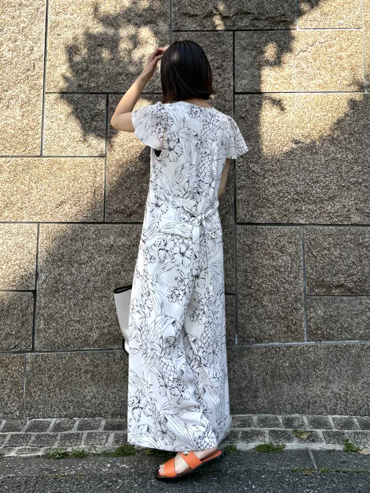 GRACE CONTINENTAL Hikaru Okada コーディネート画像