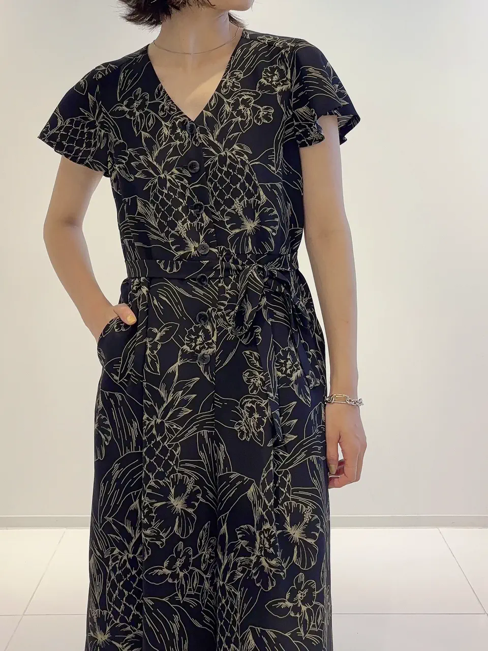 GRACE CONTINENTAL Hikaru Okada コーディネート画像