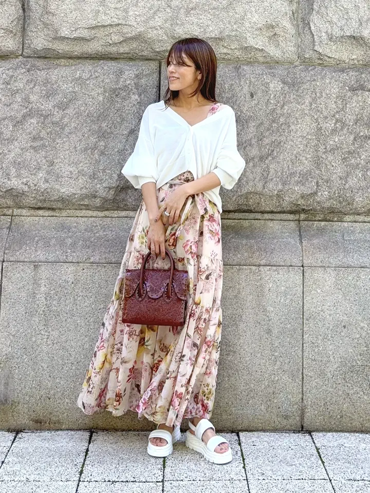GRACE CONTINENTAL yukimi yonee コーディネート画像