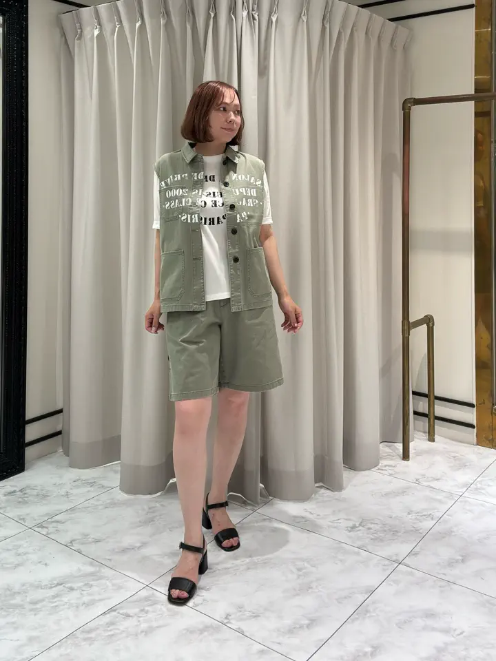 GRACE CONTINENTAL Izumi コーディネート画像