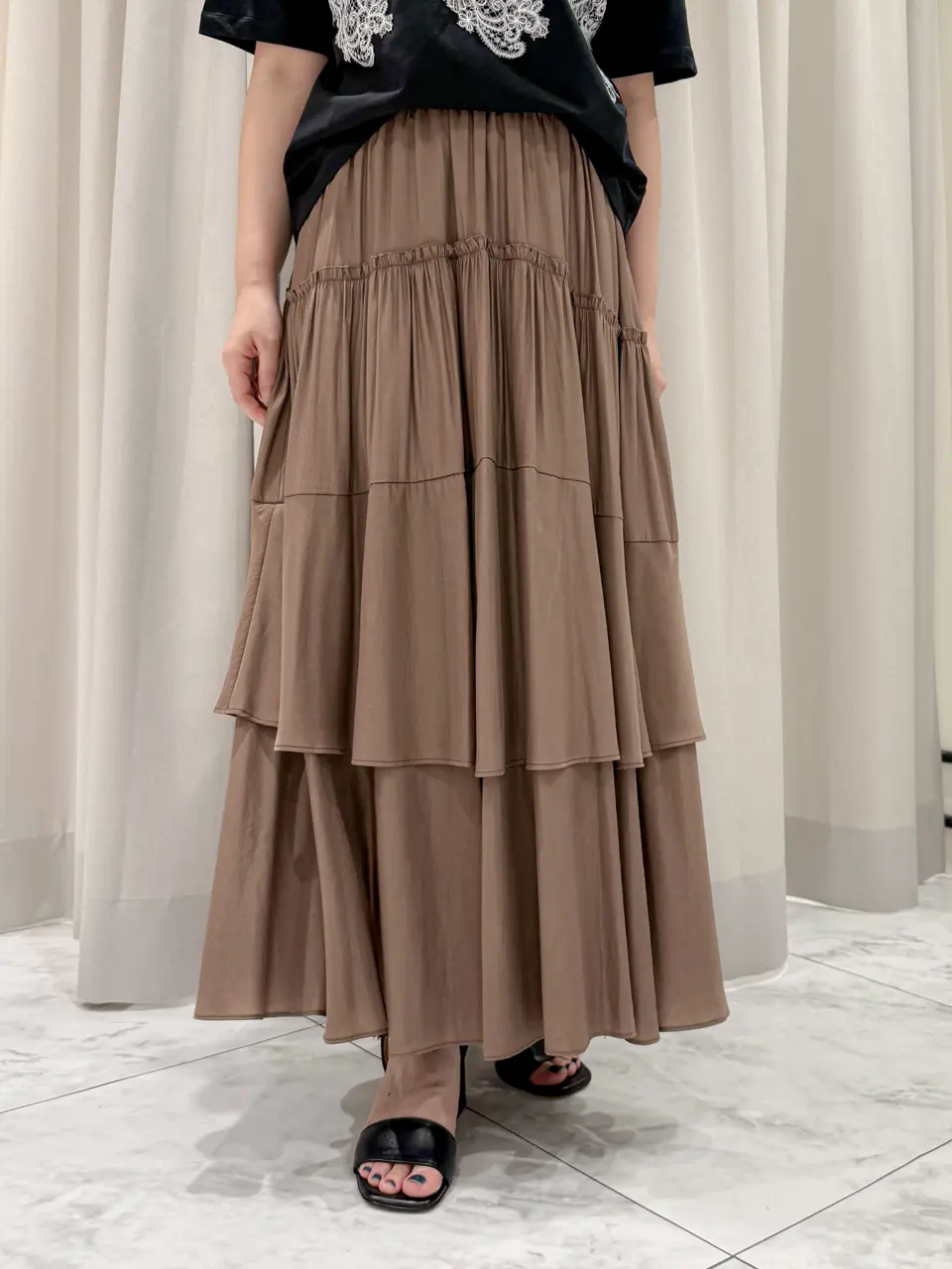 GRACE CONTINENTAL Natsumi コーディネート画像