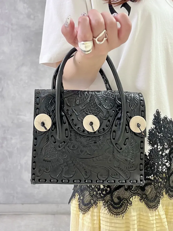 GRACE CONTINENTAL NORIA コーディネート画像
