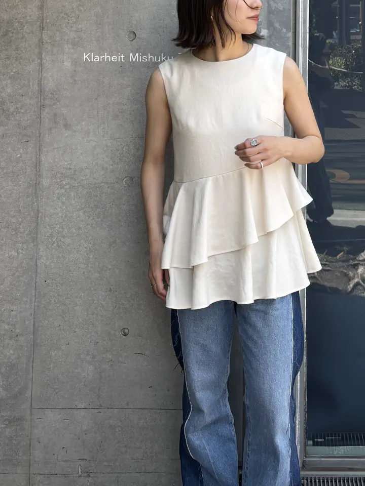 GRACE CONTINENTAL Hikaru Okada コーディネート画像