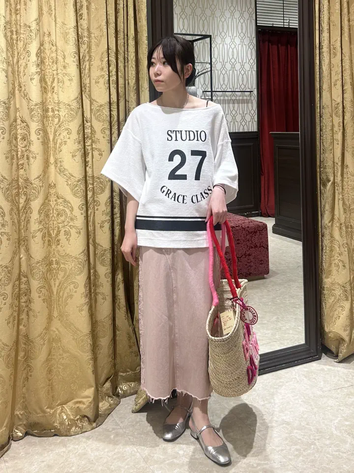 GRACE CONTINENTAL tamaki コーディネート画像