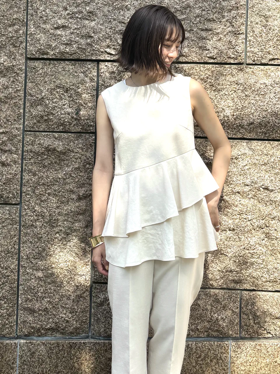 GRACE CONTINENTAL Hikaru Okada コーディネート画像