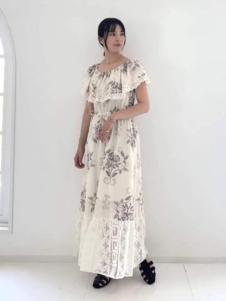 GRACE CONTINENTAL Hikaru Okada コーディネート画像