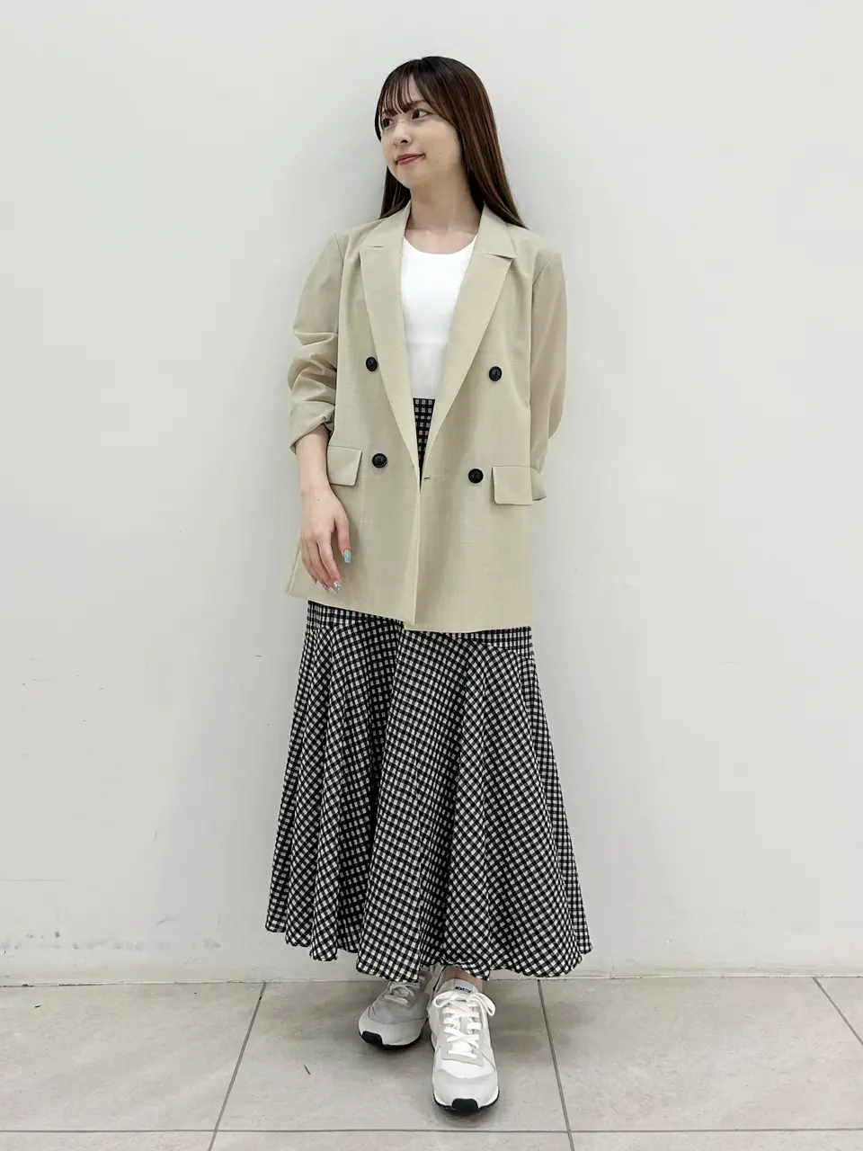 GRACE CONTINENTAL Miu Akamatsu コーディネート画像