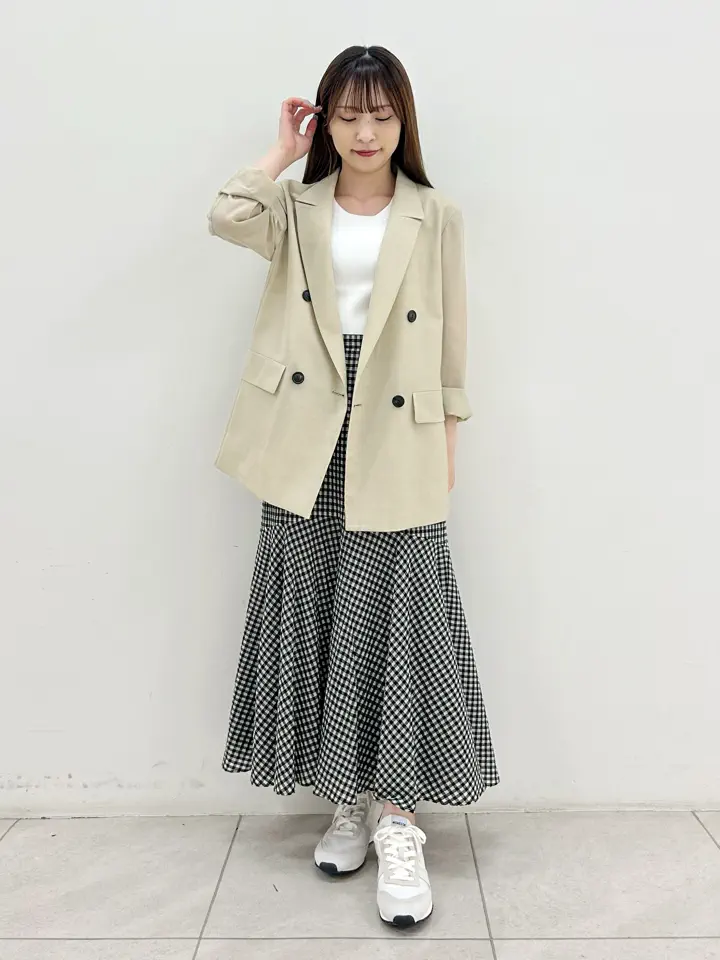 GRACE CONTINENTAL Miu Akamatsu コーディネート画像