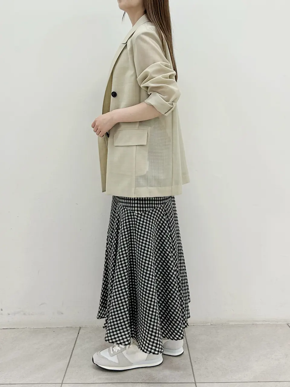 GRACE CONTINENTAL Miu Akamatsu コーディネート画像