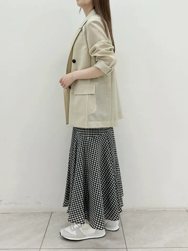 GRACE CONTINENTAL Miu Akamatsu コーディネート画像