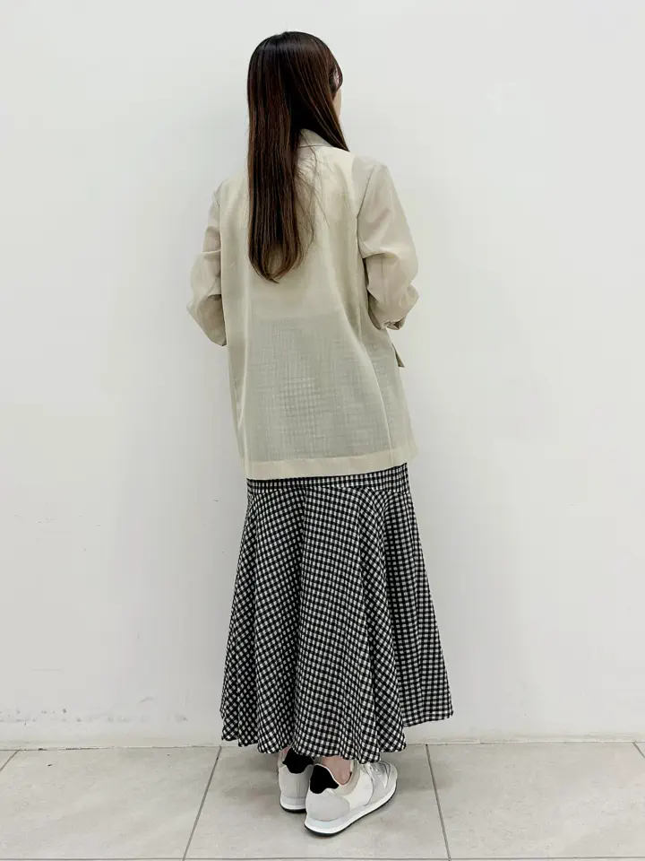 GRACE CONTINENTAL Miu Akamatsu コーディネート画像