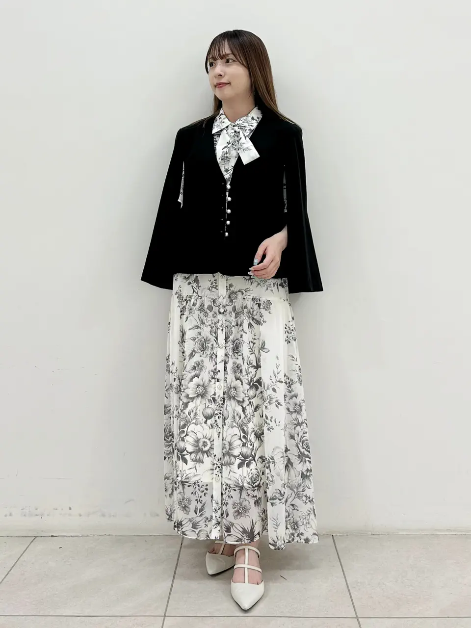 GRACE CONTINENTAL Miu Akamatsu コーディネート画像