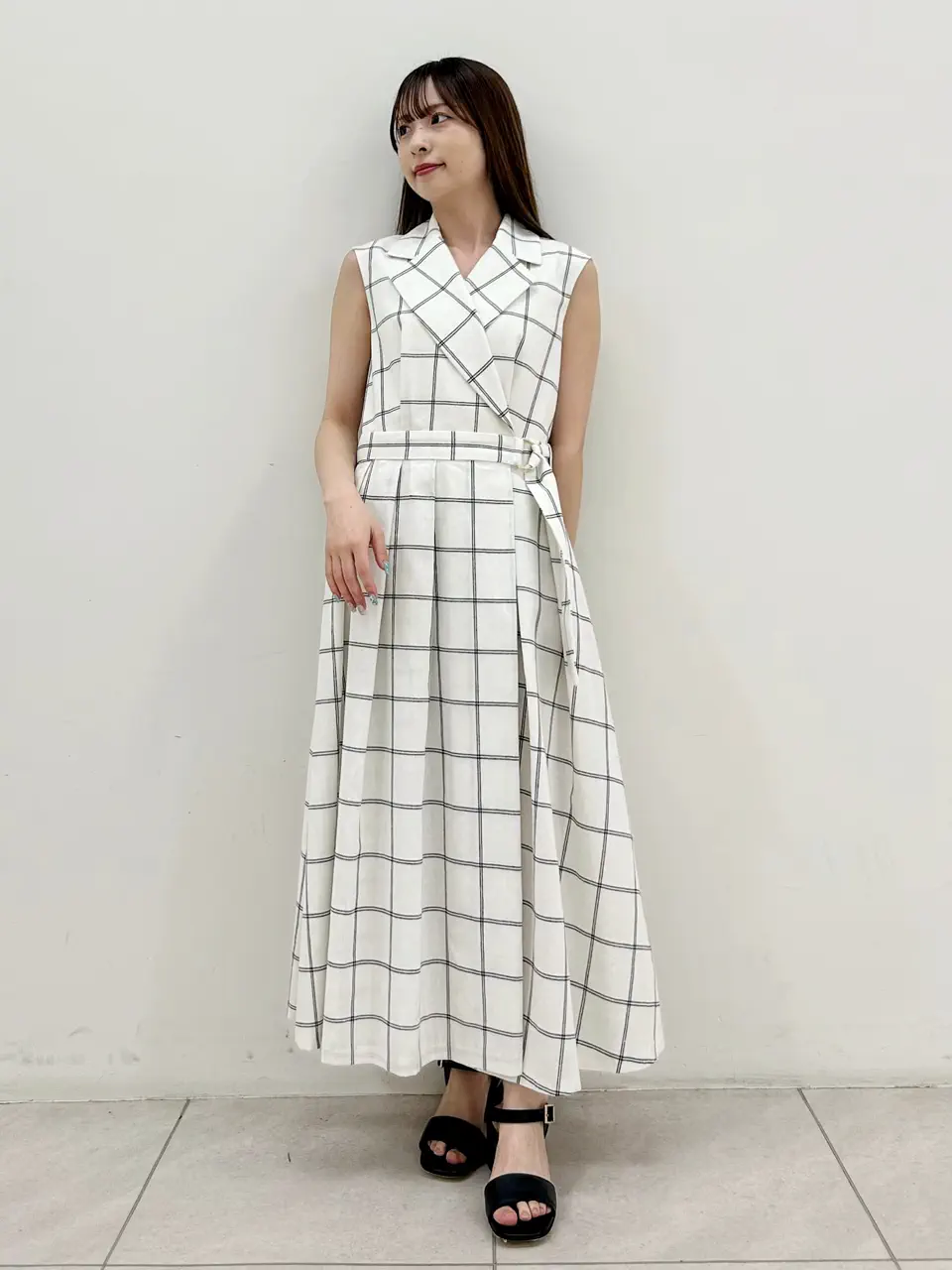 GRACE CONTINENTAL Miu Akamatsu コーディネート画像