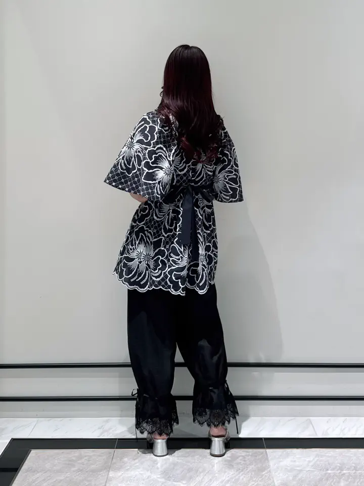 GRACE CONTINENTAL MOMOKO コーディネート画像