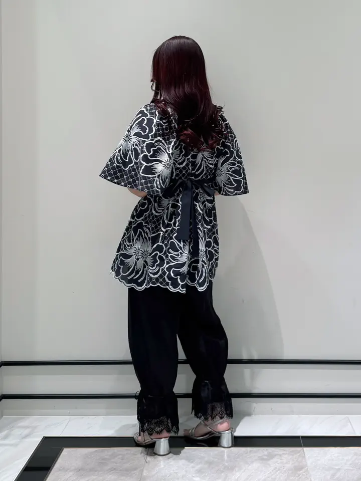 GRACE CONTINENTAL MOMOKO コーディネート画像