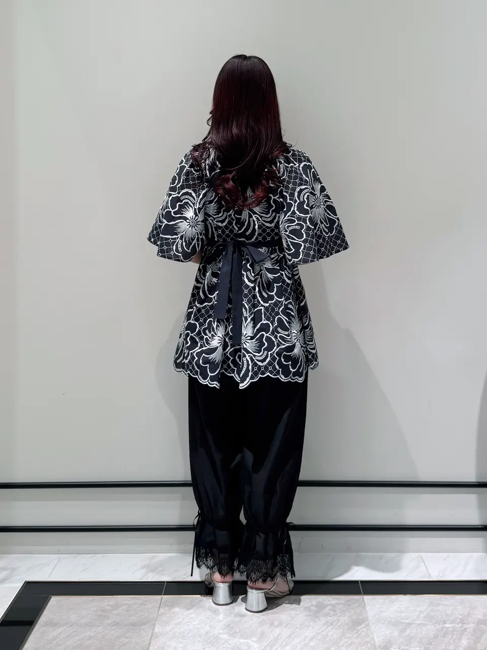 GRACE CONTINENTAL MOMOKO コーディネート画像