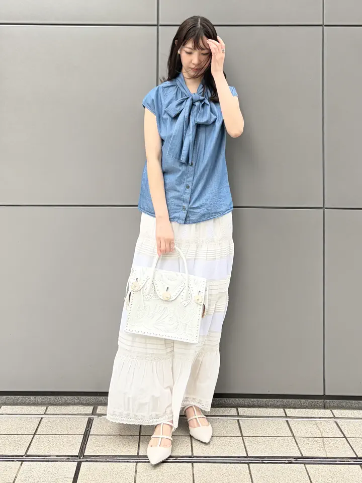 GRACE CONTINENTAL kobayashi コーディネート画像