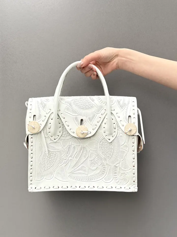 GRACE CONTINENTAL kobayashi コーディネート画像